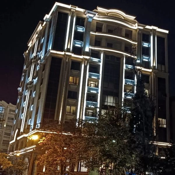 مهندس بابک کریم نیا - نورپردازی نمای ساختمان - قیطریه تهران